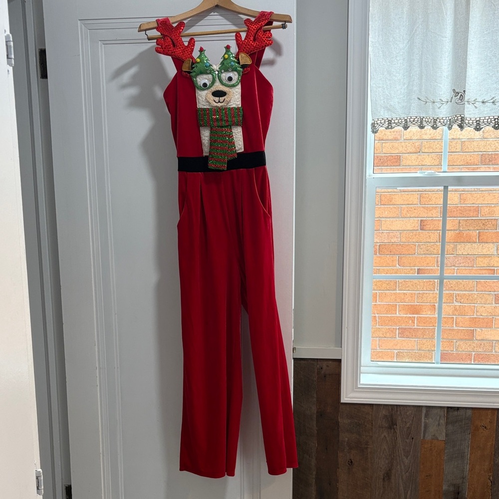 Chic Red Sleeveless  Festive Jumpsuit Brand New